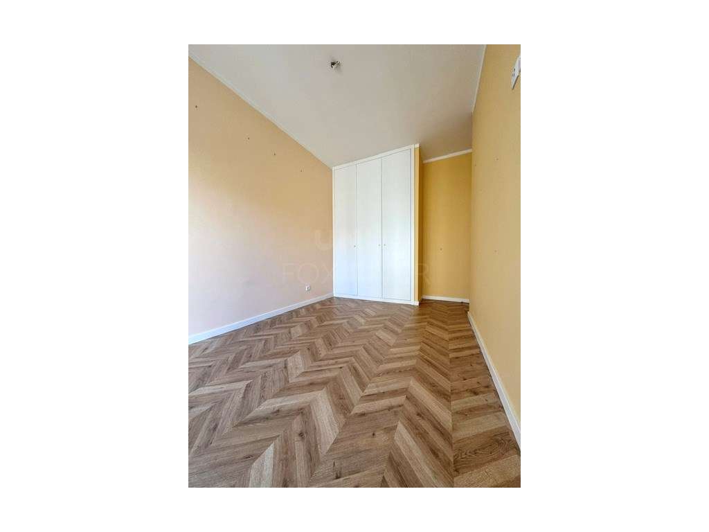 Apartamento T3+1 renovado para venda, na Rua São Dinis, Paranhos, P...-12