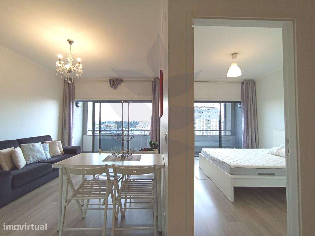 Arrendamento T1+1 Mobilado e Equipado - São Victor - Grande imagem: 3/19