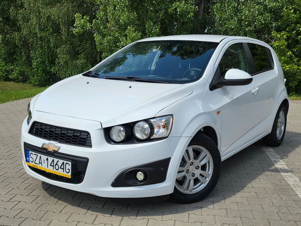 Chevrolet Aveo (Sonic) 1.2 LS 2011