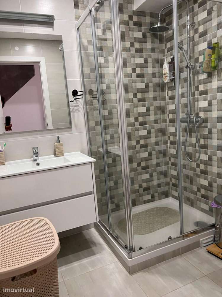 Quarto - localizado em Chelas Lisbon - Grande imagem: 5/10