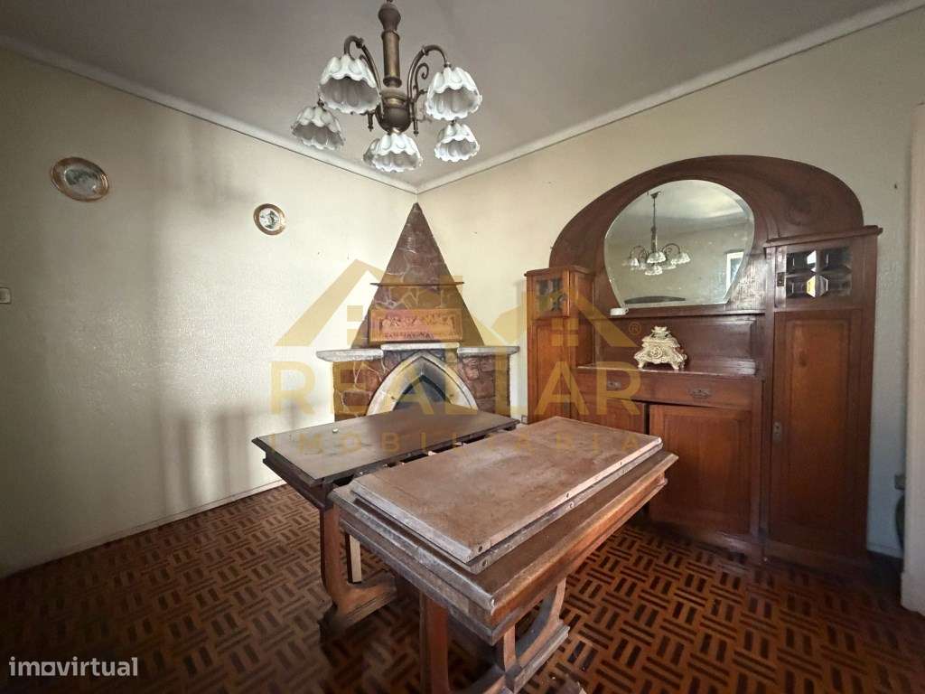 Oportunidade Única no Coração do Centro Histórico de Vila do Conde-17