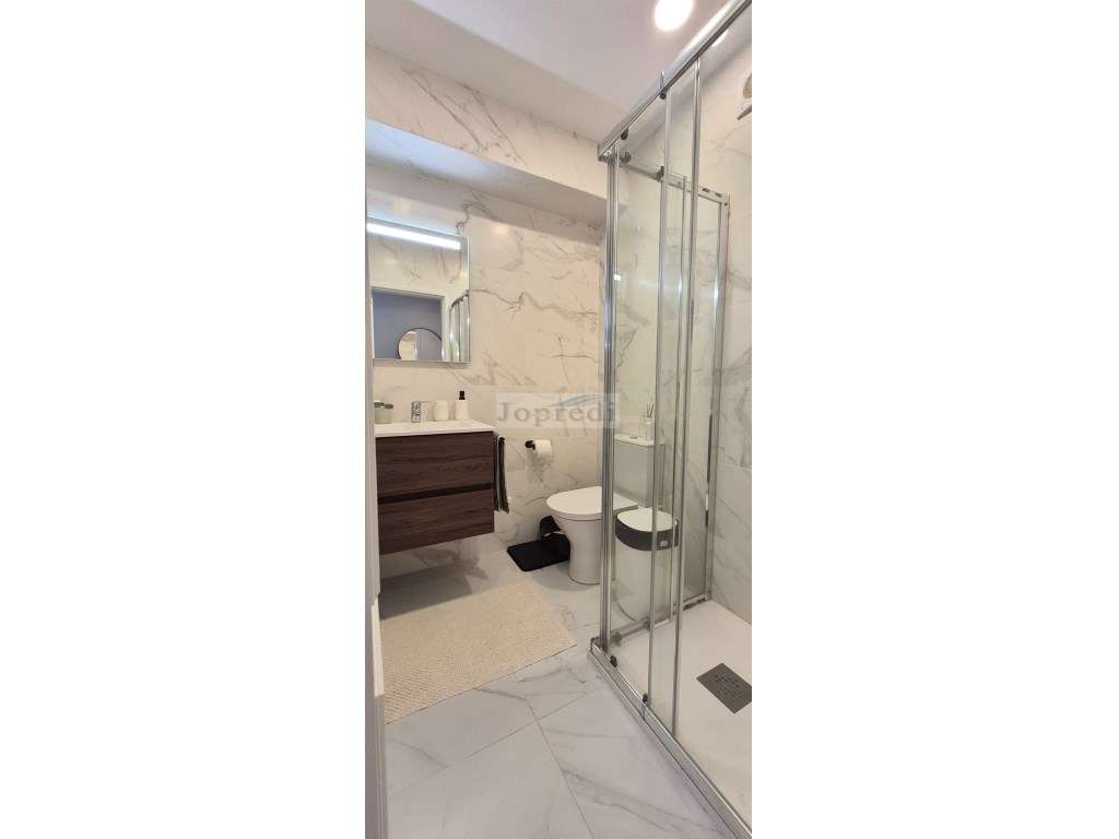 Apartamento T2 remodelado-18
