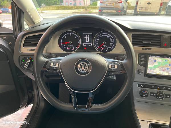 VW Golf Variant 2.0 TDi Confortline - 19