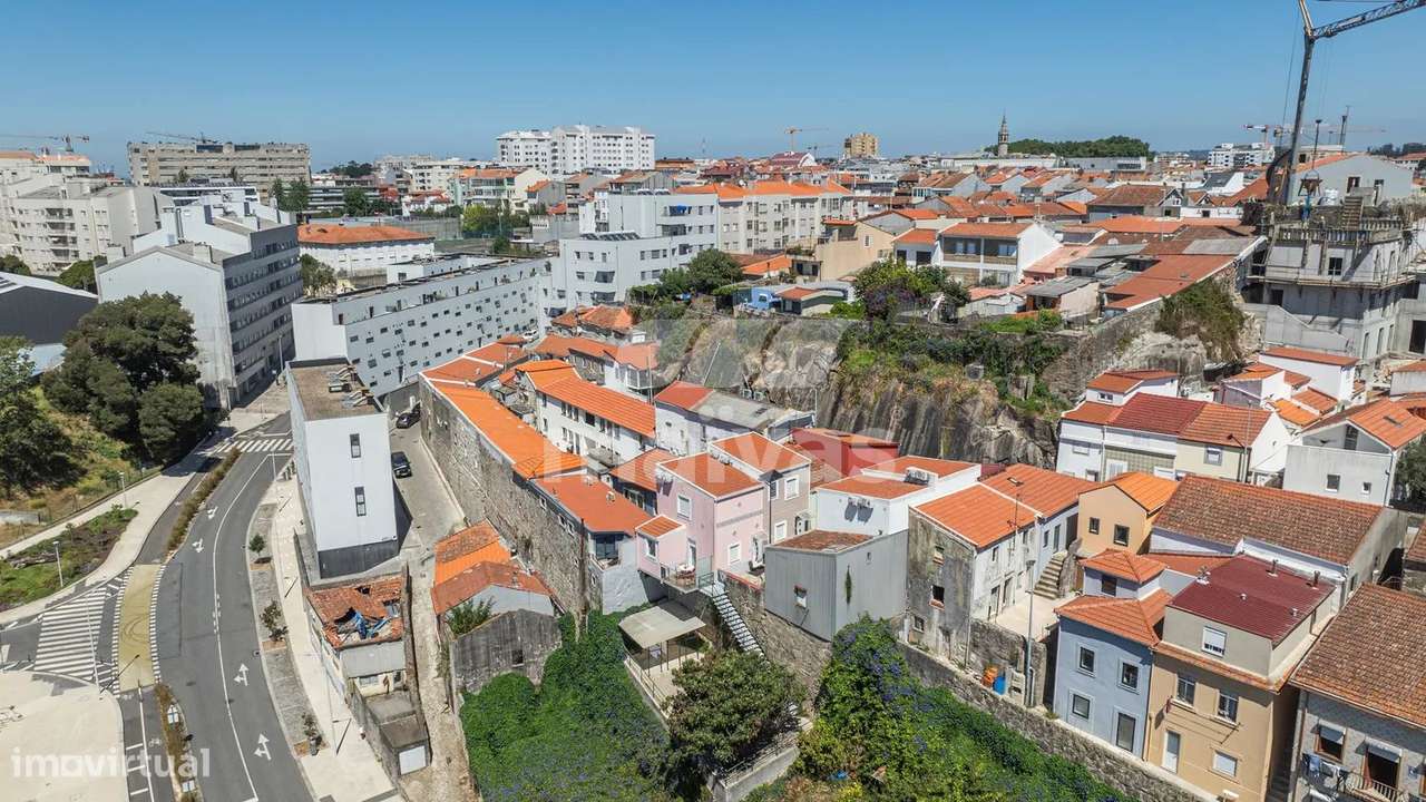 Moradia T1+1 com Licença de Alojamento Local | Porto-15