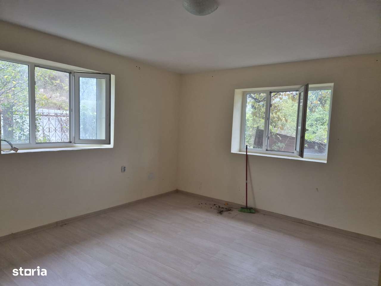 Casă pe un singur nivel – Agrij, Sălaj - Imagine principală: 4/16