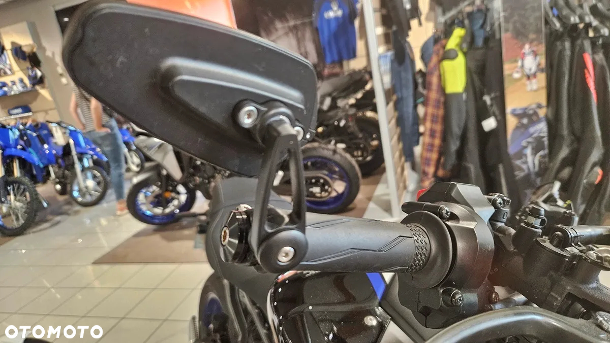 Yamaha MT - 3