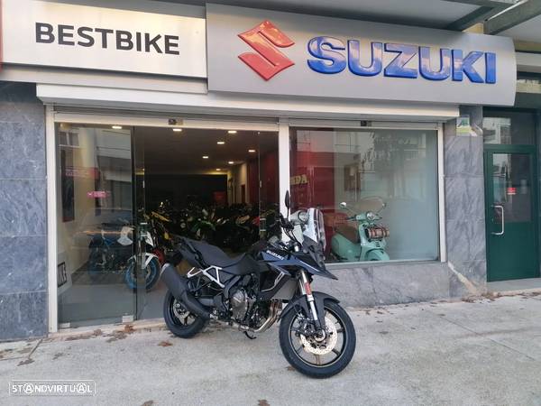 Suzuki DL 800 - 2