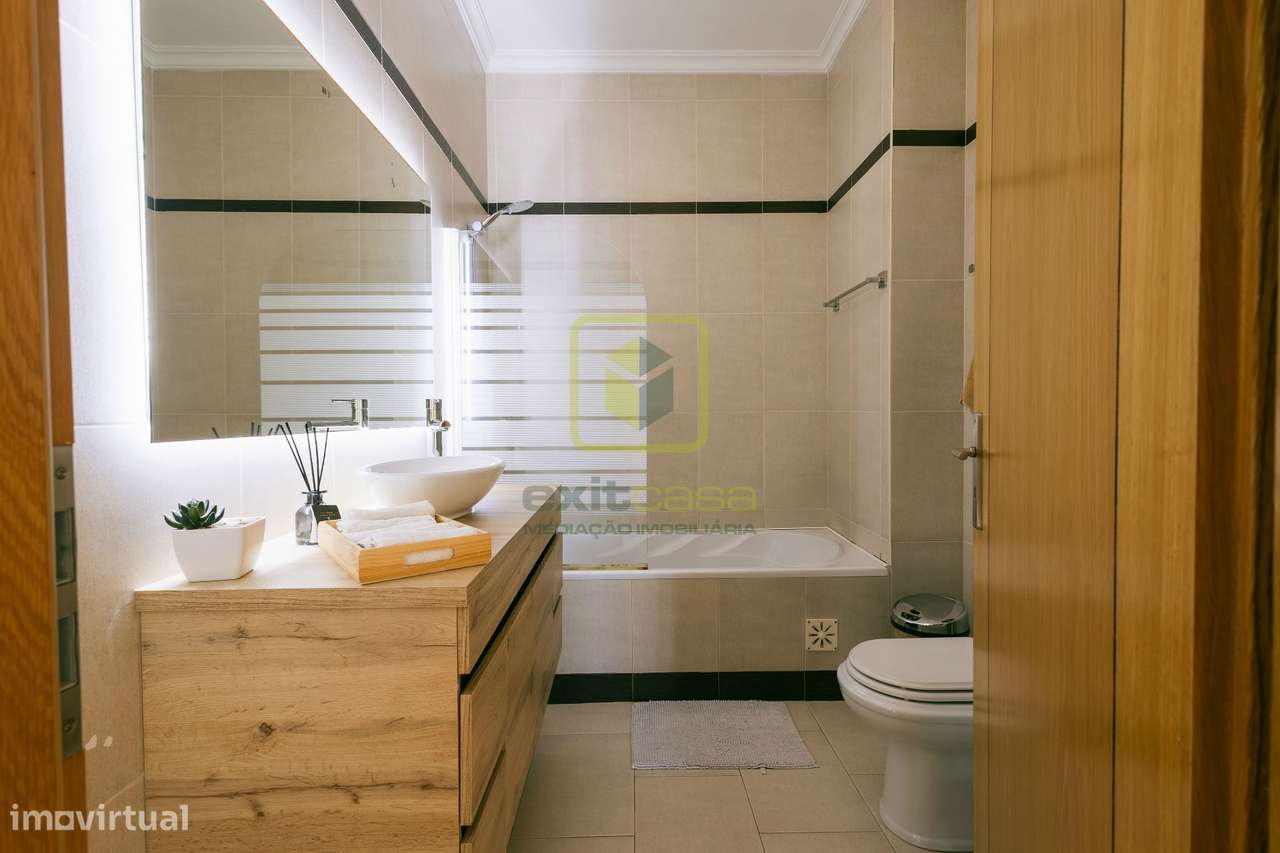 Apartamento T2 à Beira-Mar-16