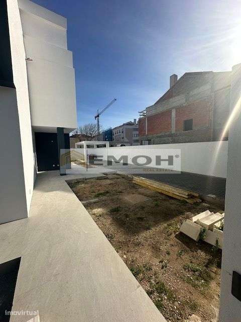 Moraria T3+1 Geminada na Abóboda / Possibilidade Piscina-43