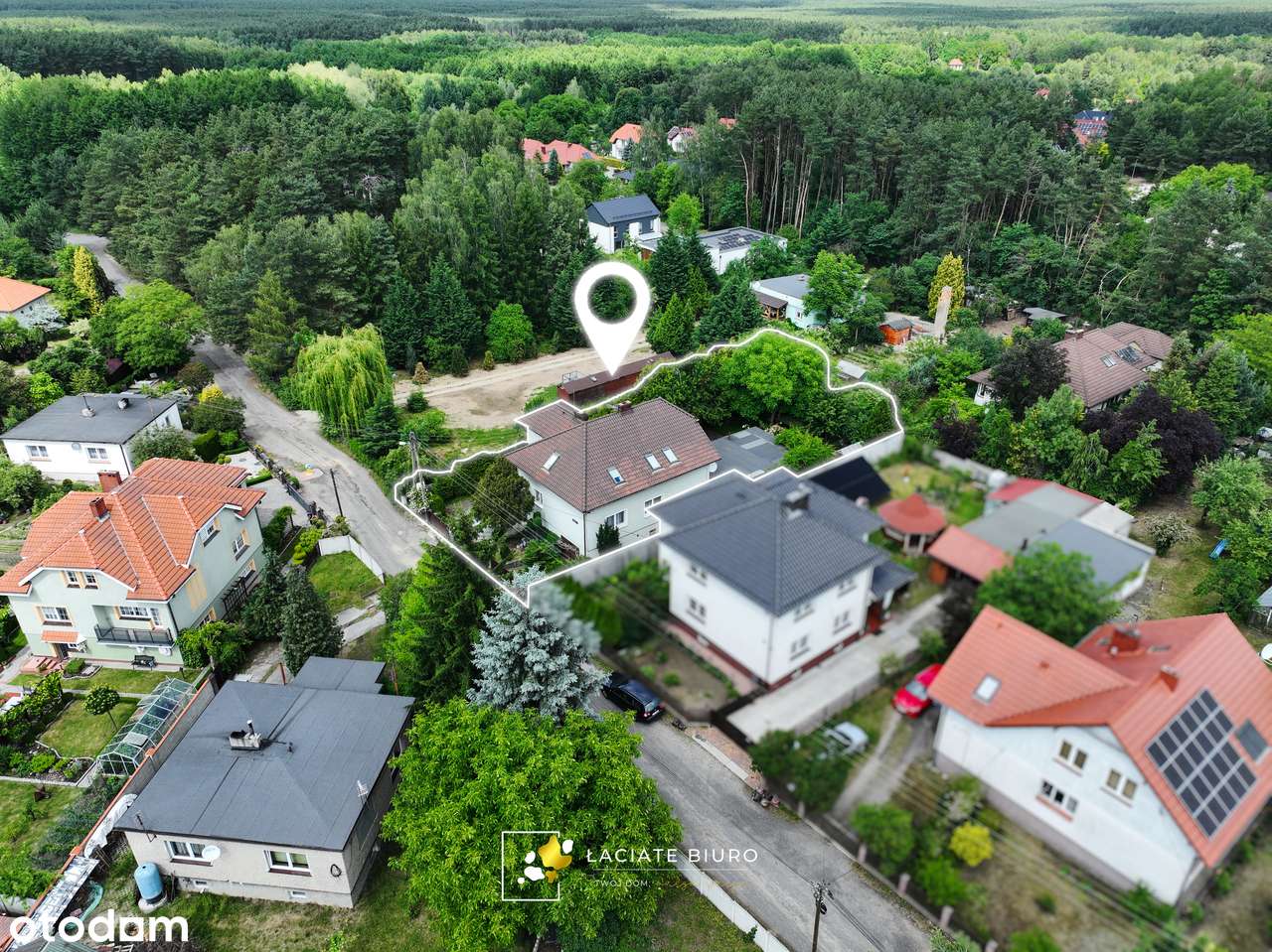 Tani w utrzymaniu dom z warsztatem samochodowym