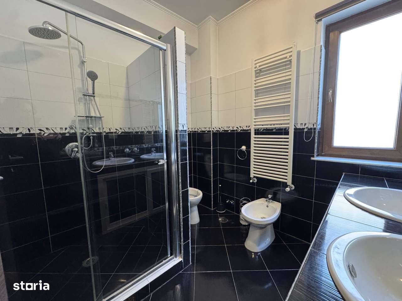 Vila D+P+E cu GARAJ + ANEXA, T=500mp, D=13m, zona Steaua-11