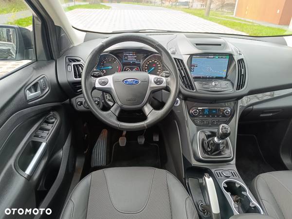 Ford Kuga 2.0 TDCi 2x4 Titanium - 7