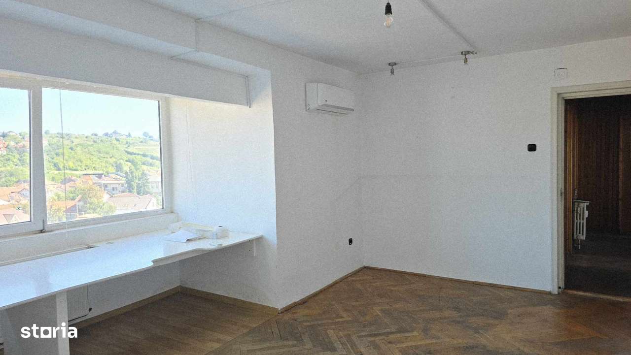 Apartament 4 camere de vanzare, central, blvd. Magheru-9