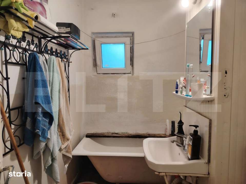 Apartament cu 2 camere, central, parter, 50mp, semidecomandat - Imagine principală: 4/6