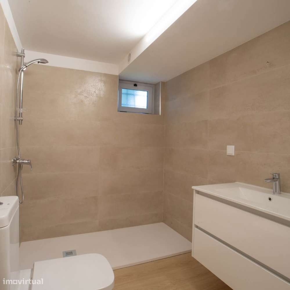 T3 totalmente renovado com terraço e BOX - Monte da VirgemSD/04710AMT-17