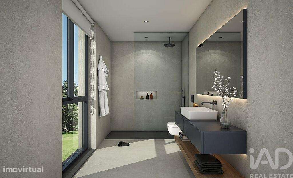 Casa / Villa T3 em Monte Córdova de 200,00 m2 - Grande imagem: 5/12