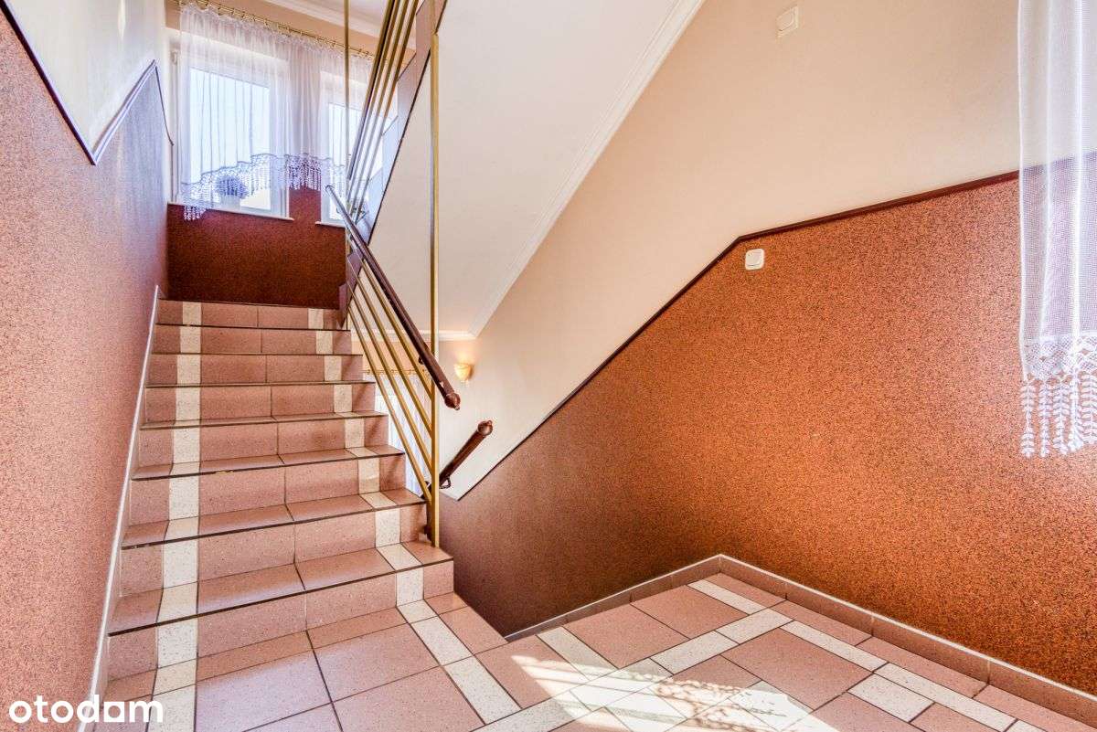 Centrum Władysławowa, dom z potencjałem biznesowym-18