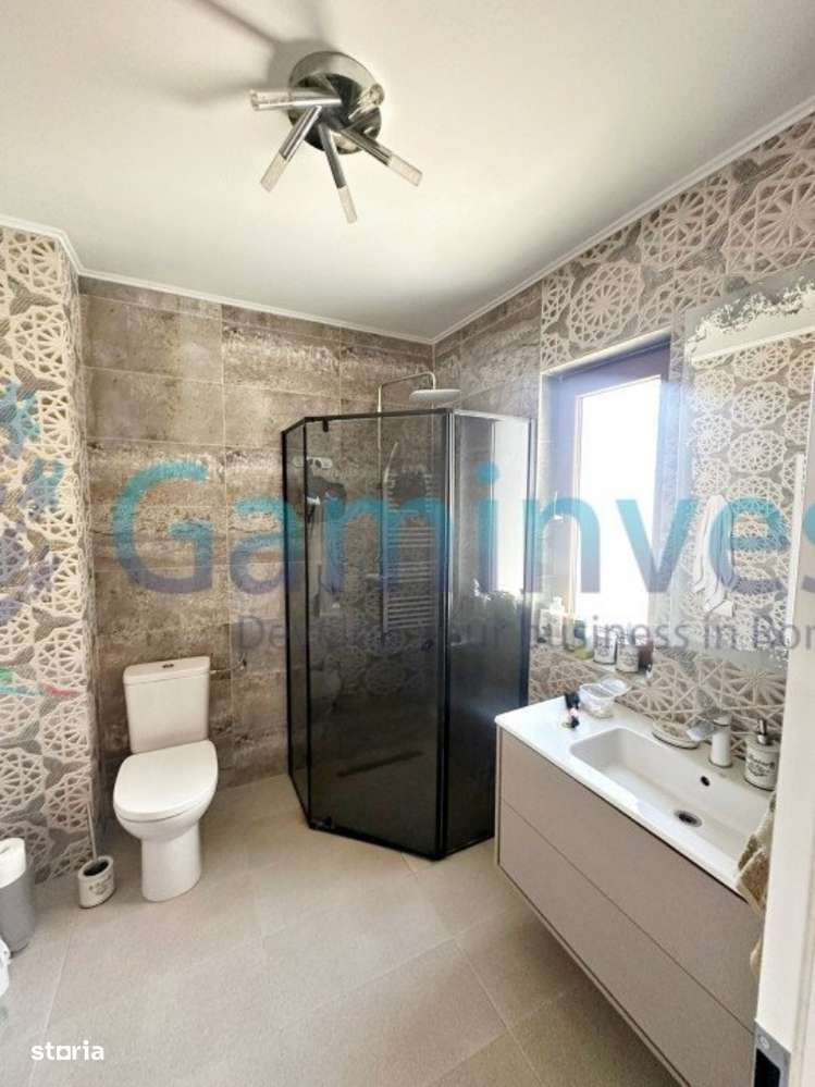 Casă spațioasă cu garaj,terasă  in Nojorid,Bihor,Gaminvest,V4304A-10