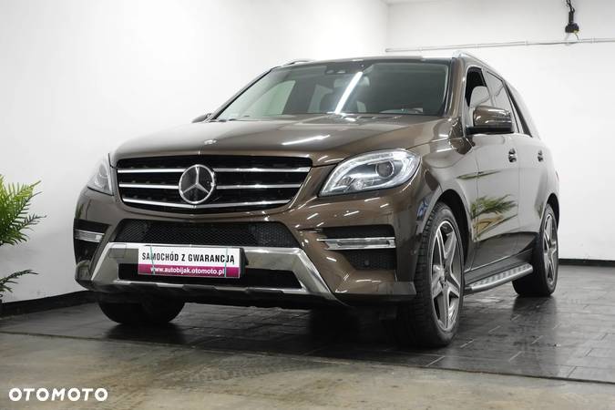 Mercedes-Benz ML 350 BlueTec 4-Matic - 4