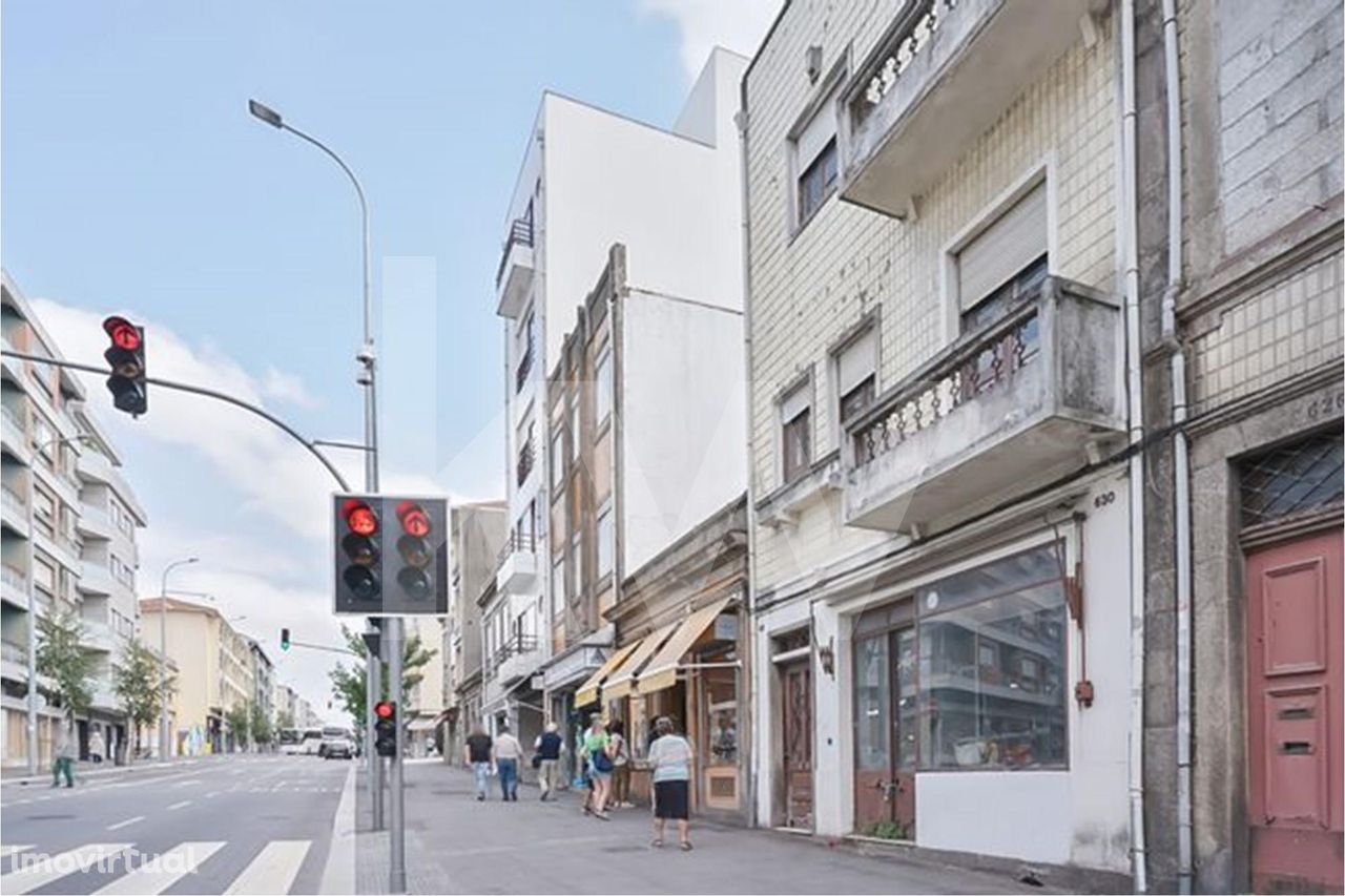 Prédio de uso Misto Avenida Fernão Magalhães