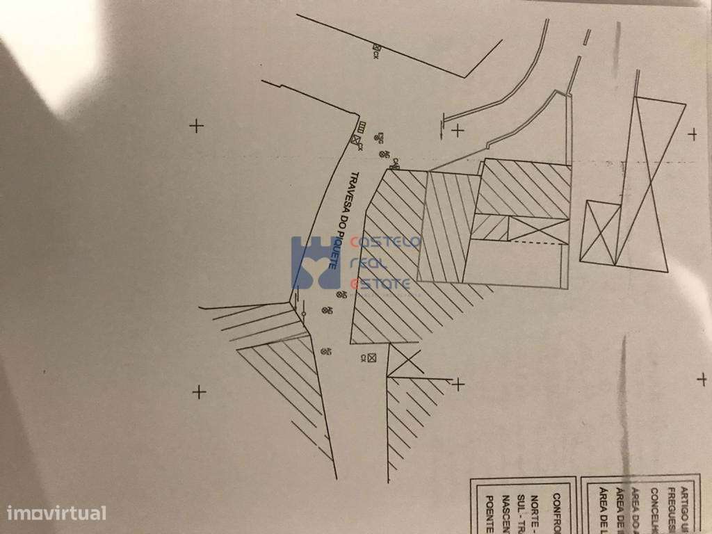 Moradia em ruina com logradouro Ourém-22
