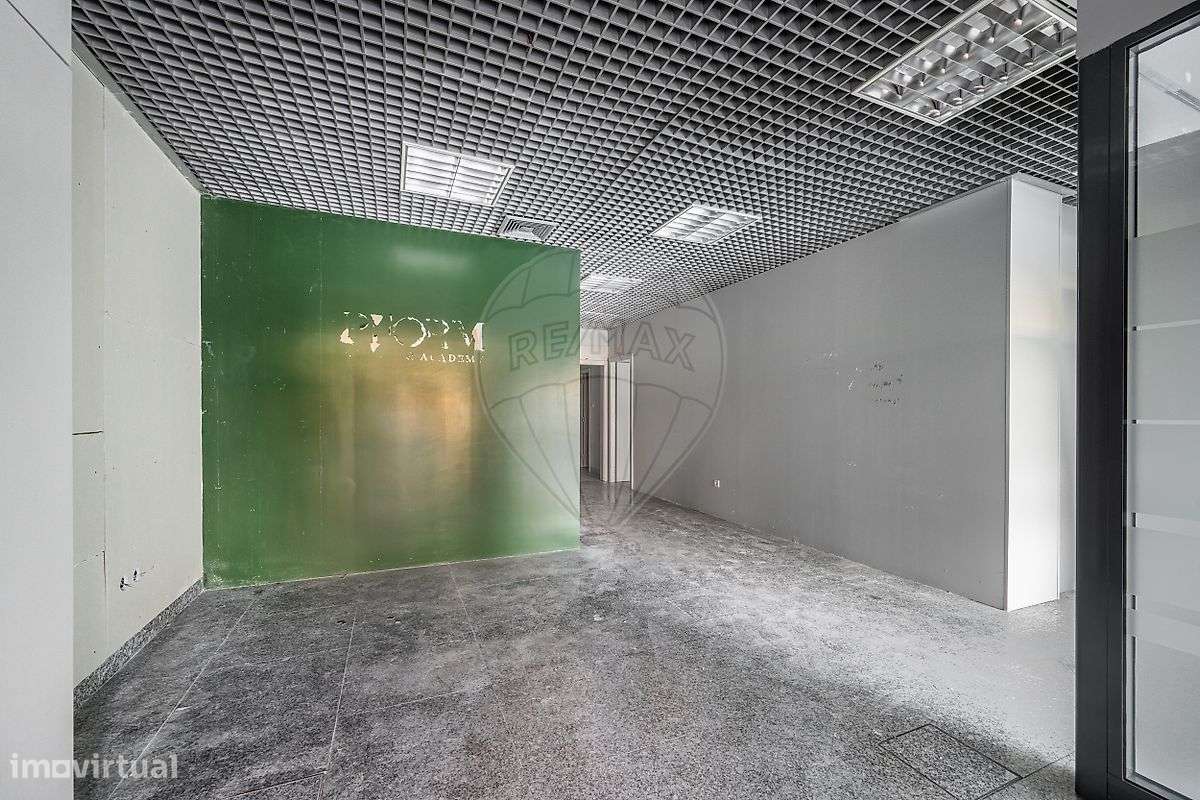 Loja  para arrendamento - Grande imagem: 5/17