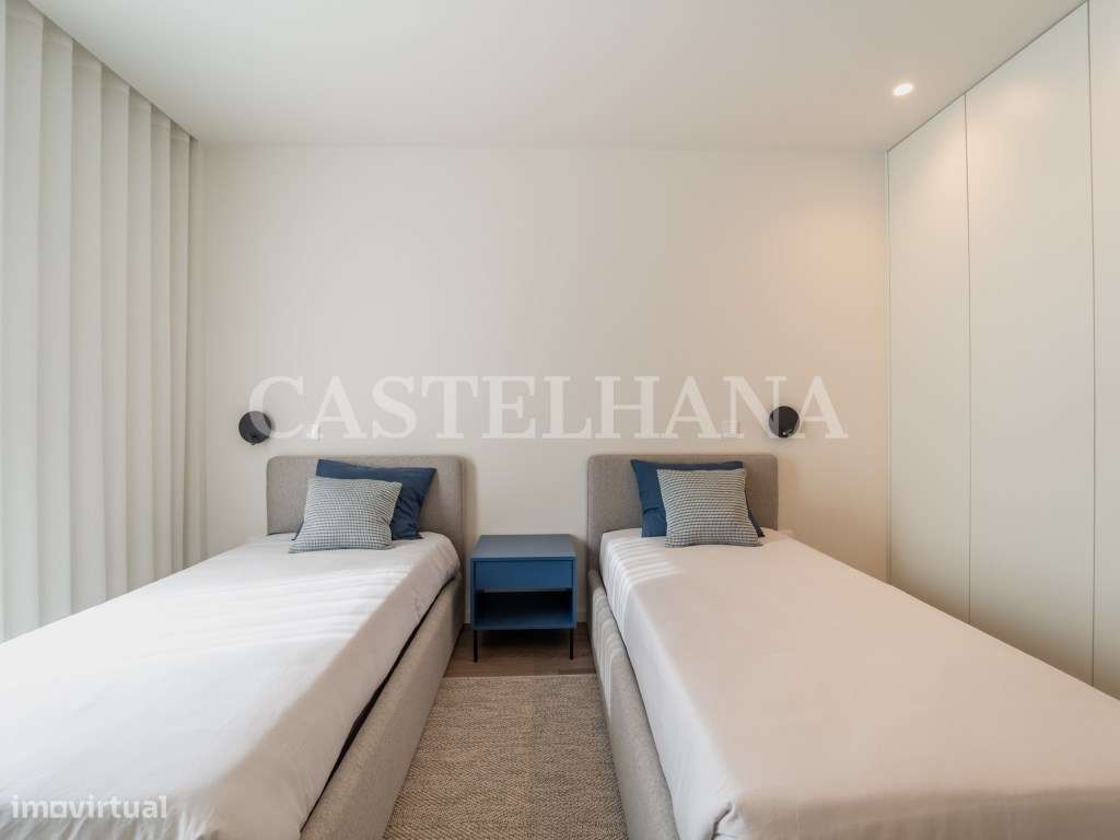 Apartamento T1 com garagem inserido em novo empreendimento da cidad... - Grande imagem: 3/68