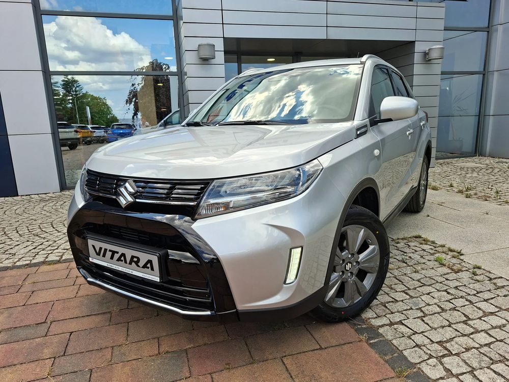 Suzuki Vitara FL 1.4 Premium Plus, Kamera cofania, Światła LED