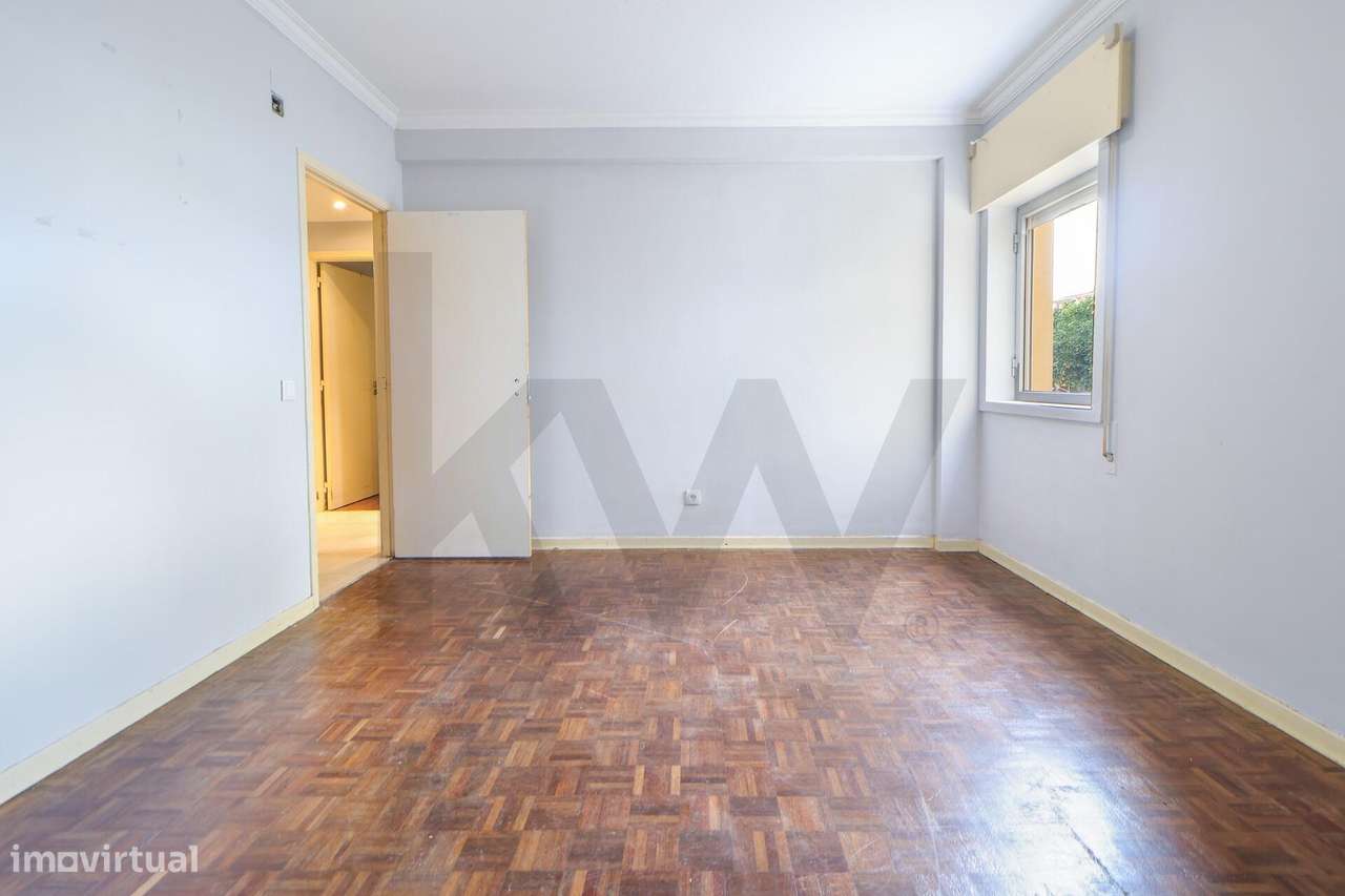 Oportunidade Única no Coração do Entroncamento: T3 Espaçoso com Potenc - Grande imagem: 4/32