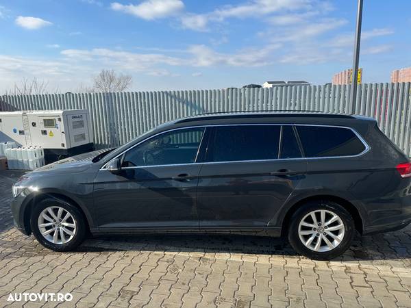 Volkswagen Passat Variant 2.0 TDI DSG Comfortline - 15