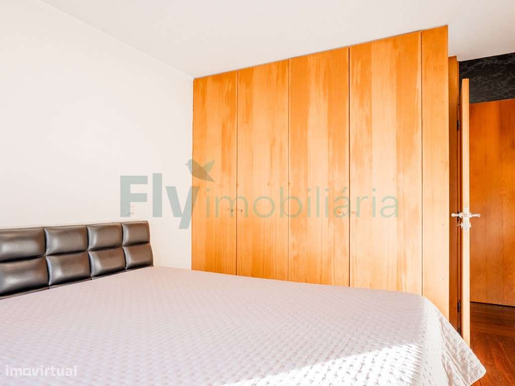 Moradia T3 em Fermentões com Piscina e Zona de Churrasqueira-28