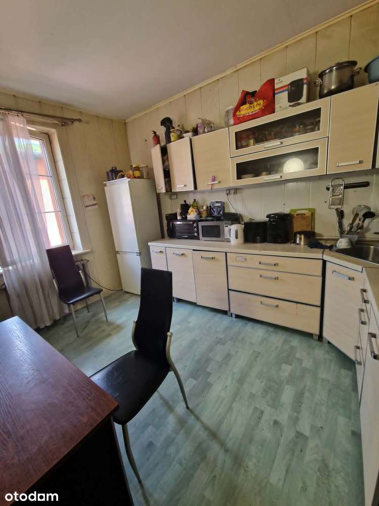 Duży dom obecnie jako hostel Ruda Ślaska Kochłowice
