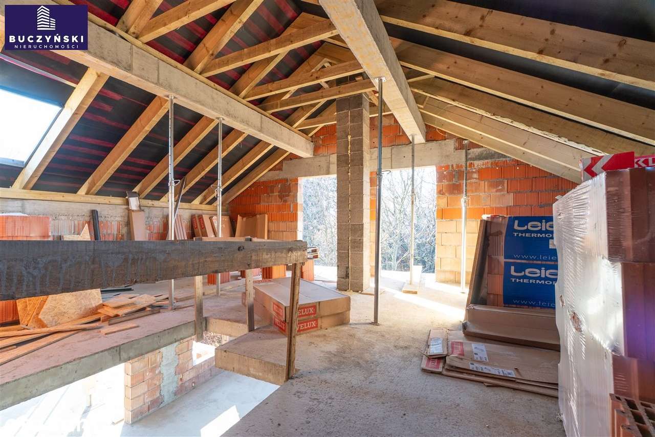 Mieszkanie 8A – Dwupoziomowe, 4-pokojowe z tarase-5