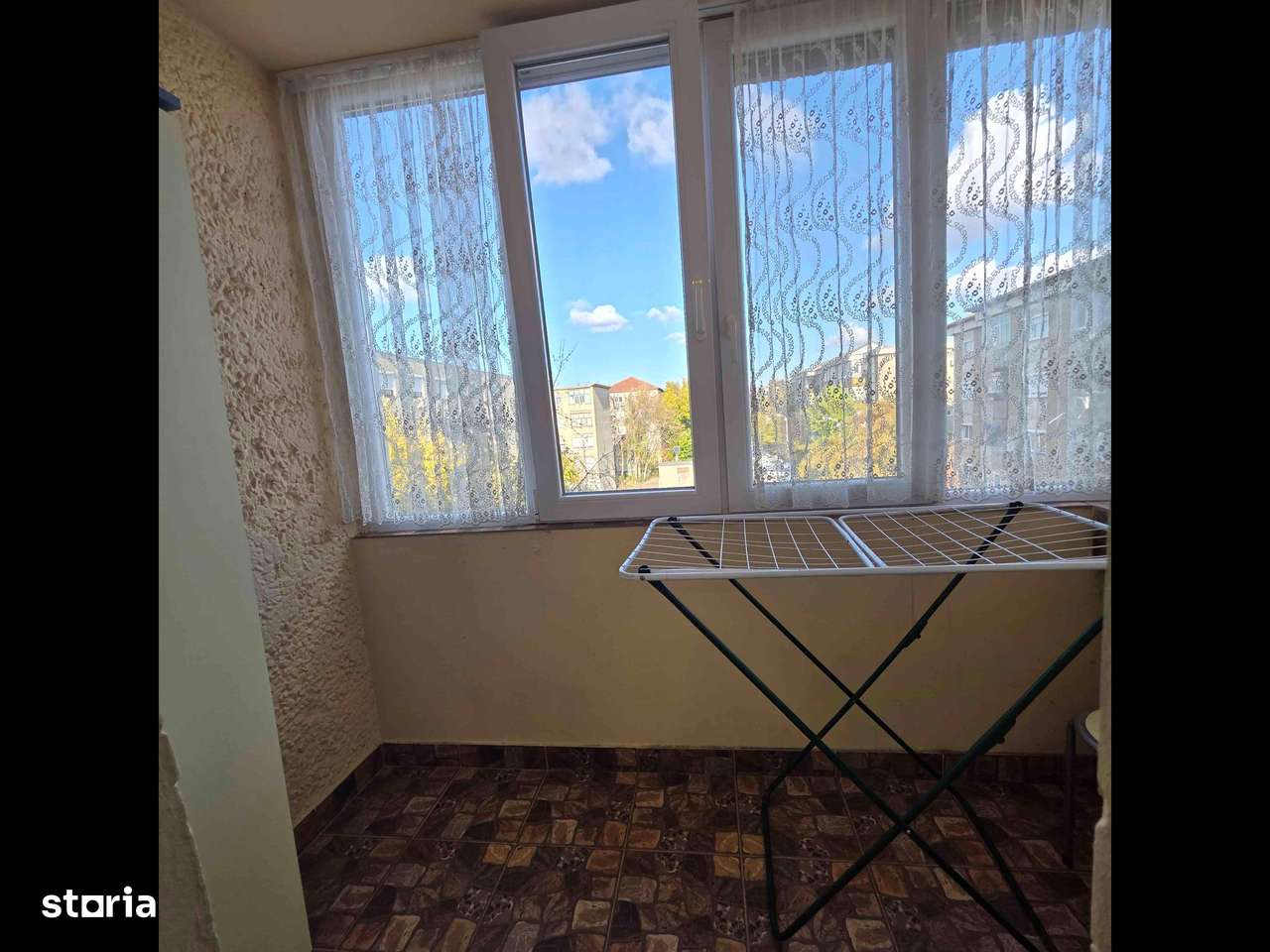Apartament Decomandat Doua Camere Războieni Velenta-8