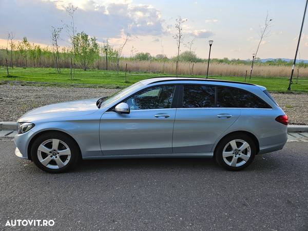 Mercedes-Benz C 220 d T 9G-TRONIC - 2