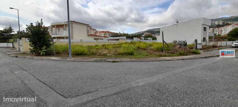 Lote de Terreno - Qtª das Rosas - Grande imagem: 2/3