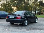 Honda Accord 1.8i LS - 8