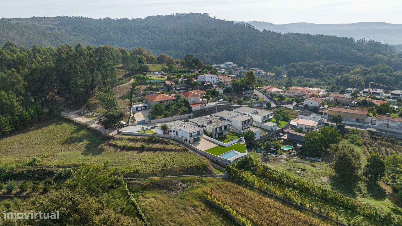 Moradia T3 seminova Briteiros  - Guimarães-31