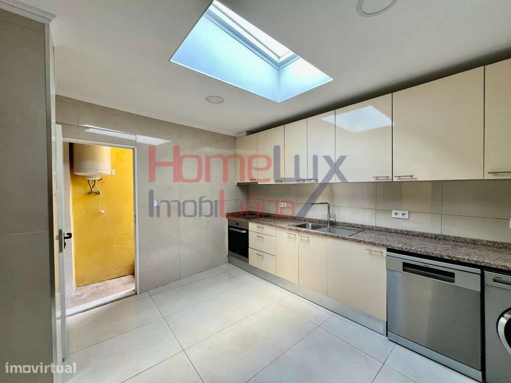 Moradia T2+1 em São Roque - Grande imagem: 2/20