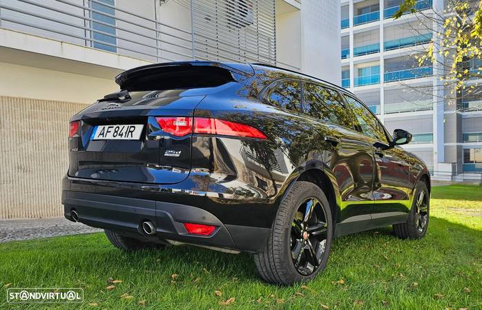 Jaguar F-Pace 25d AWD Aut. Prestige - 6