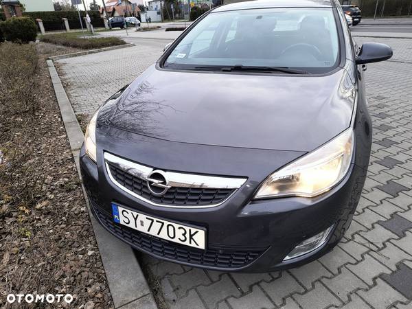 Opel Astra - 1