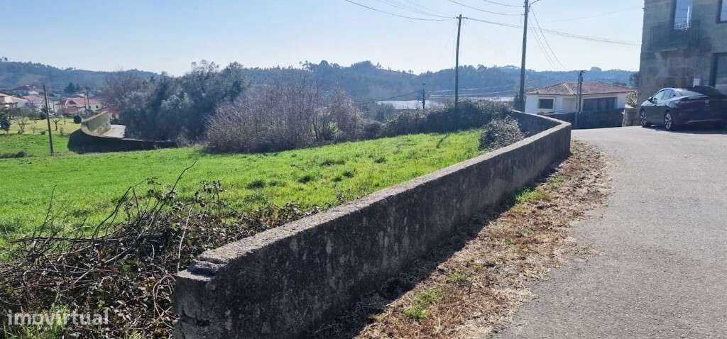 Terreno c/ Viabilidade Construtiva - Serzedelo, Póvoa de Lanhoso-8