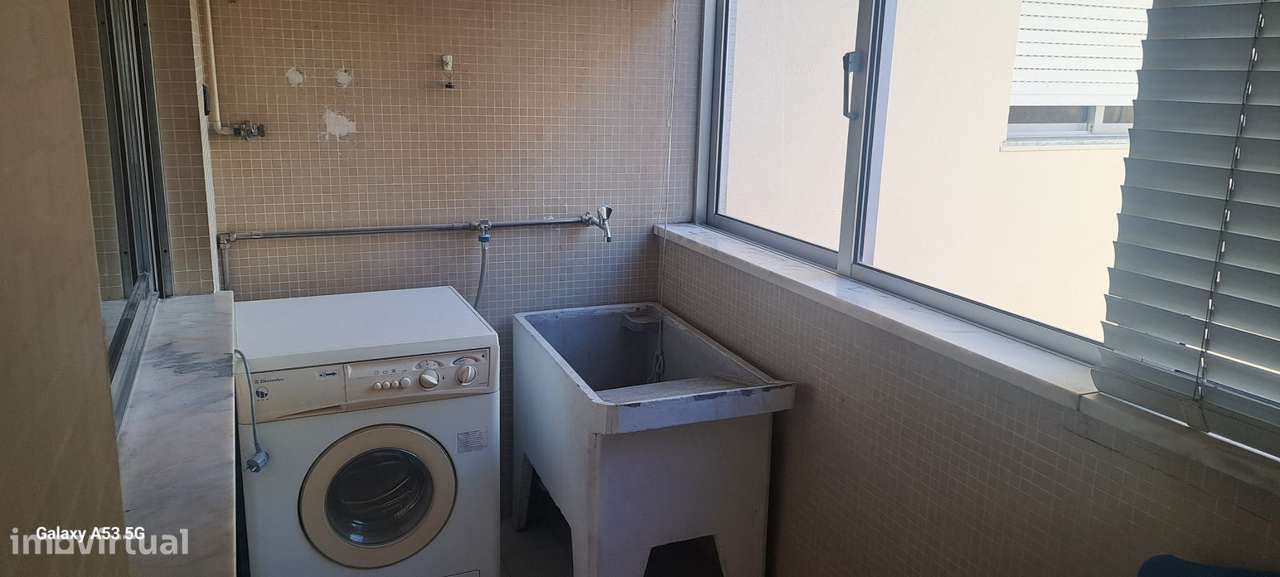 Apartamento T3, cozinha equipada e garagem em Santa Tecla, Braga - Grande imagem: 5/24