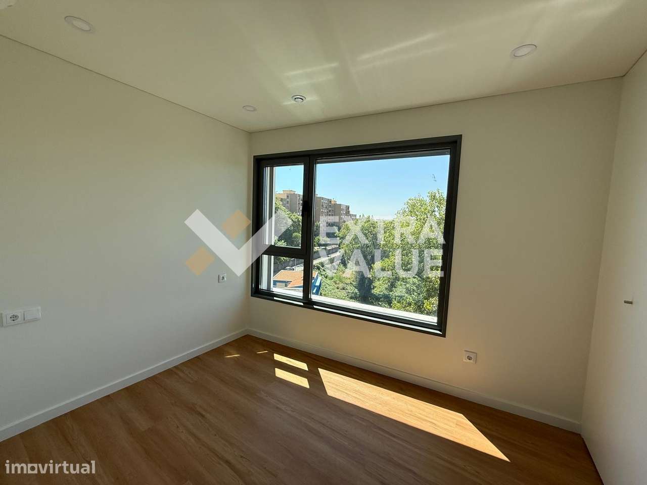 Apartamento T1+1 Venda em Paranhos,Porto-24