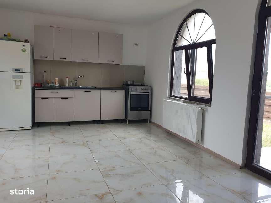 IASI – REDIU - Casa individuala parter + etaj +pod - Vedere spre Copou-16