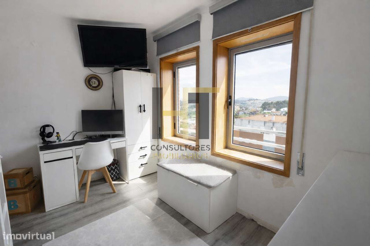 Apartamento | T2 | 2 Frentes | Valongo-16