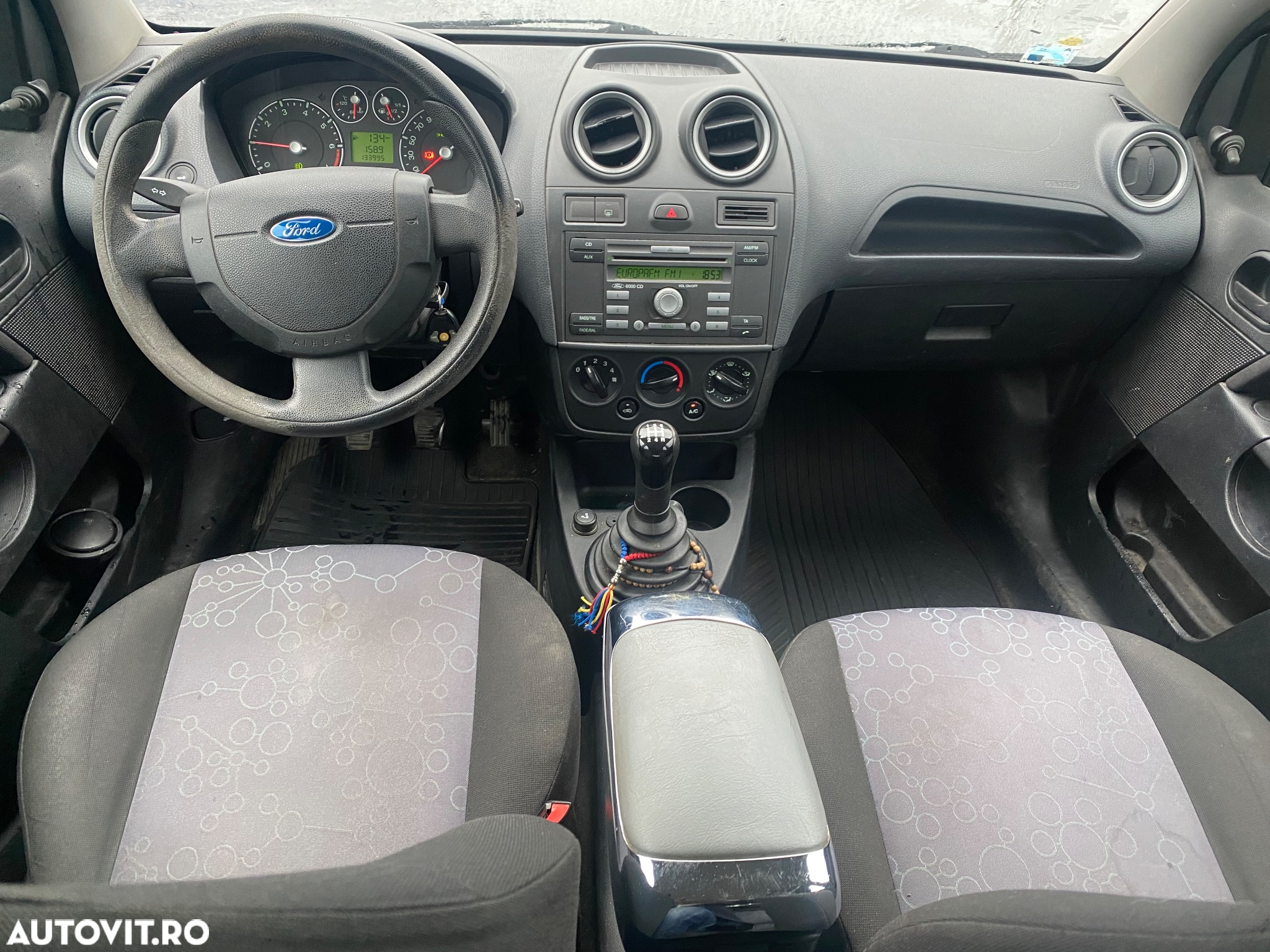 Ford Fiesta 1.4i Trend - 10