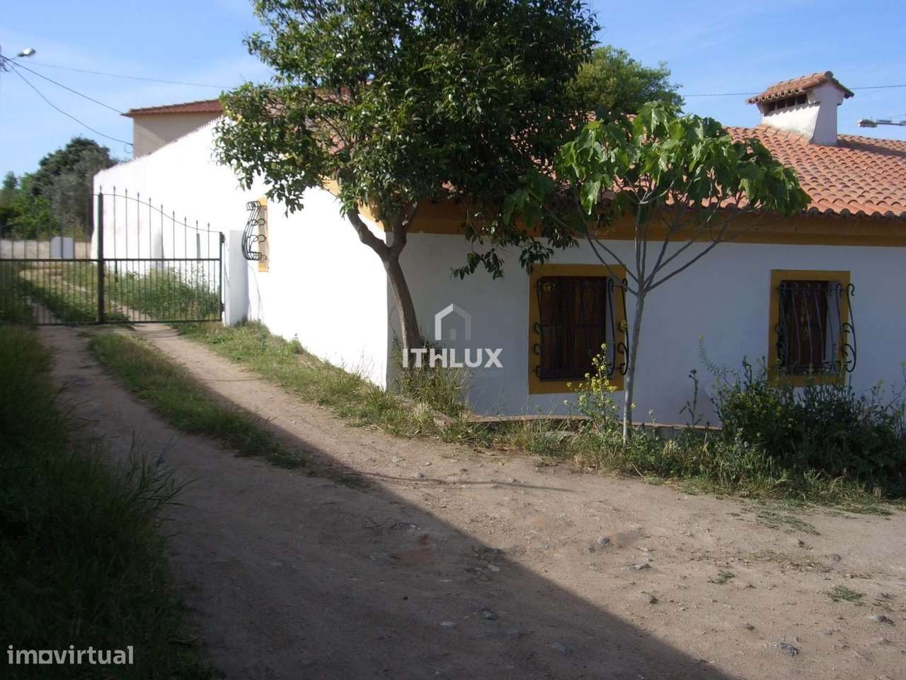 Quinta com 16.000 m2 com Moradia T1 em Elvas | Alentejo | Portugal - Grande imagem: 5/22