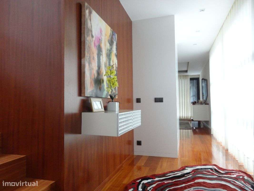 Excelente moradia T4 com piscina, mobilada e equipada. - Grande imagem: 5/28