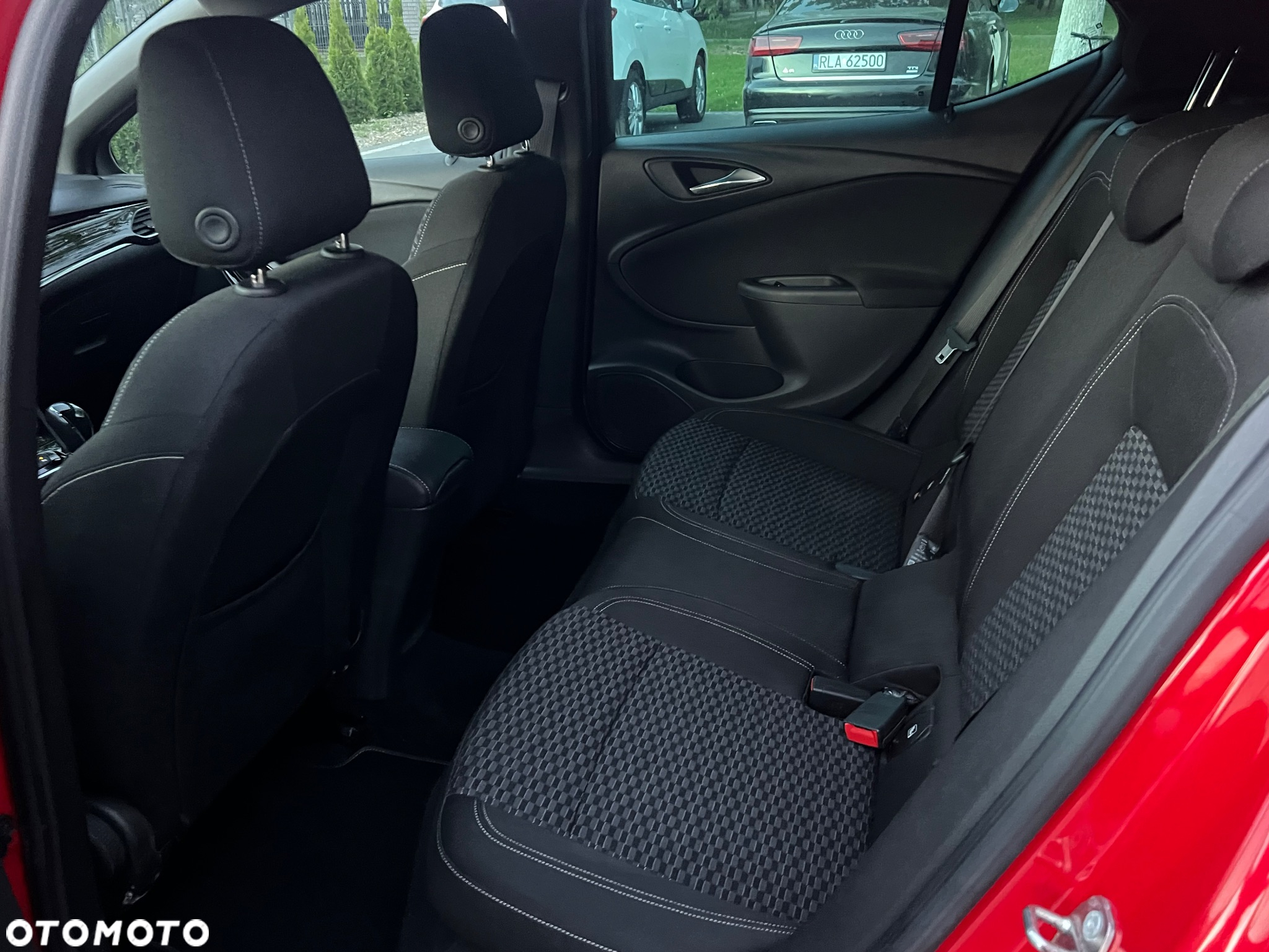 Opel Astra 1.4 Turbo Edition - 11